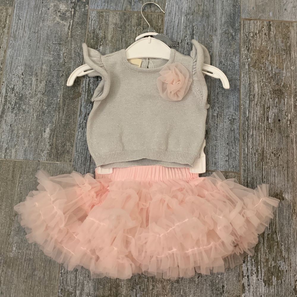 New! First Impressions tutu set